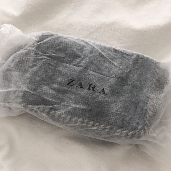 Zara Messenger Small bag with chains - Picture 7 of 7